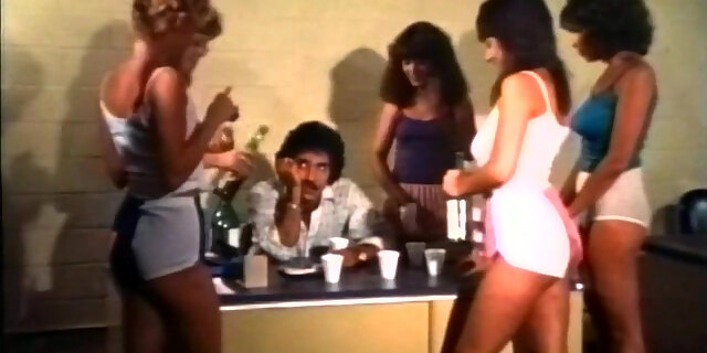 classic porno with young ron jeremy circa 70 s or even later